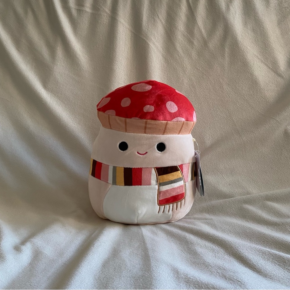 8” Fall Malcolm with Scarf Squishmallow BNWT